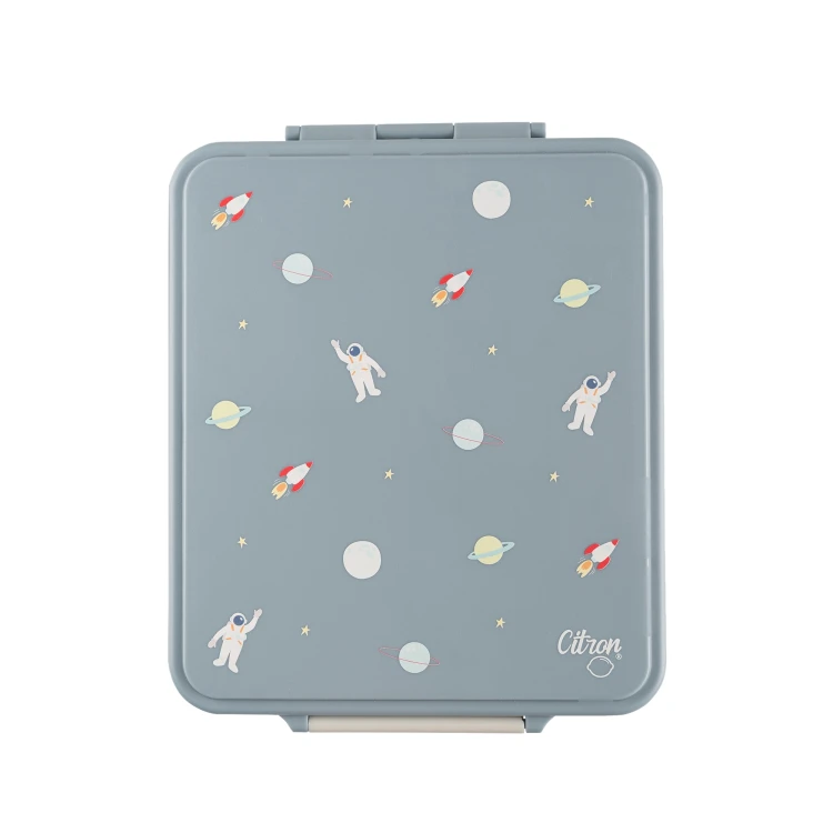 lunchbox spaceship.jpg